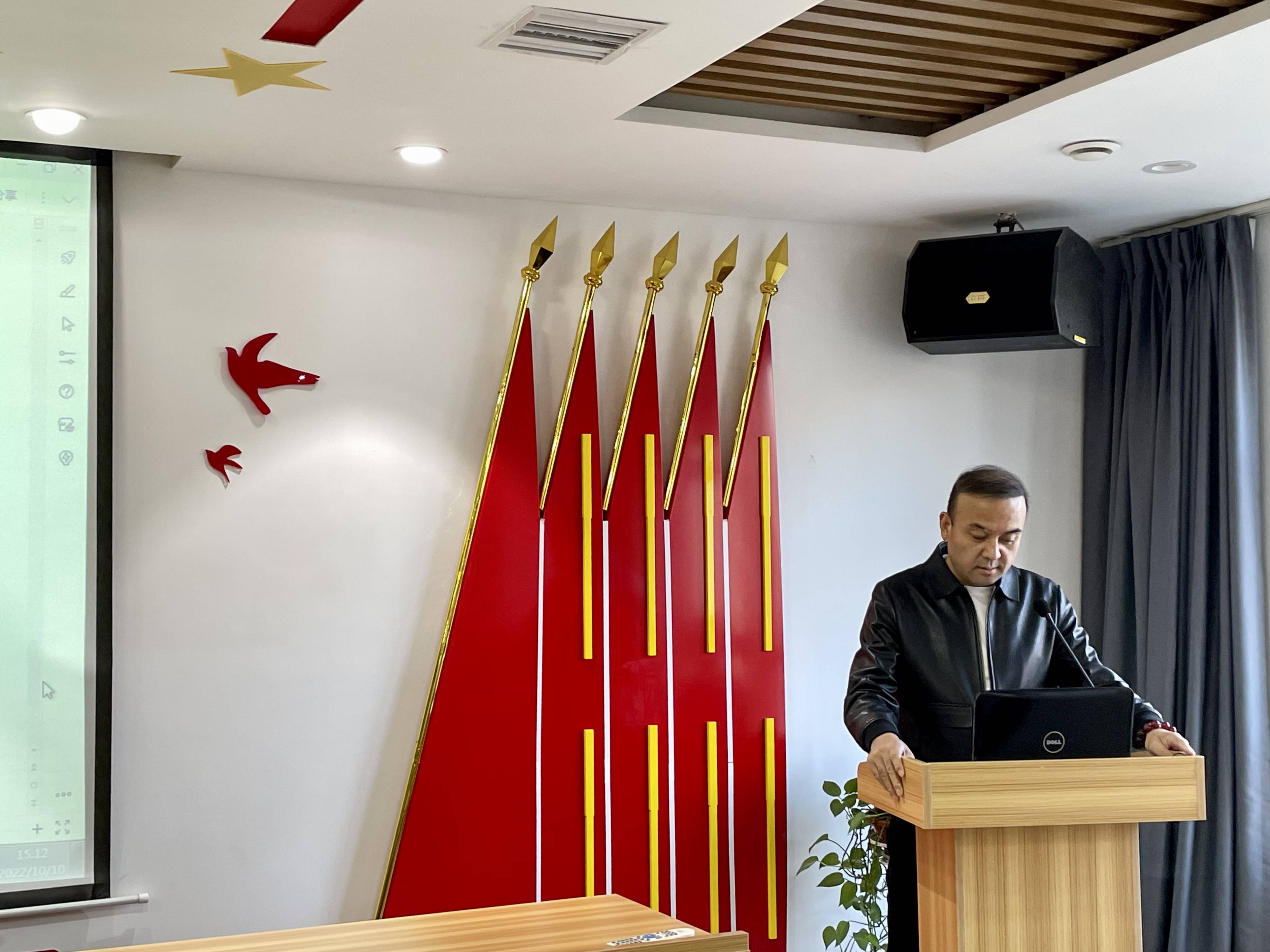 b762d5a19f32a689e95eb0150082cc6(1) b762d5a19f32a689e95eb0150082cc6(1)